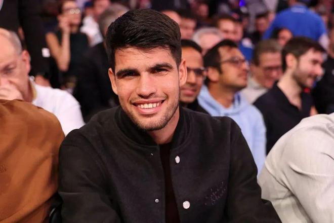 轻人中的影 轻人中的影